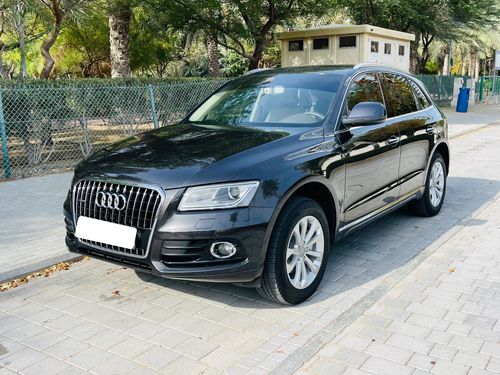 Audi Q5 SE