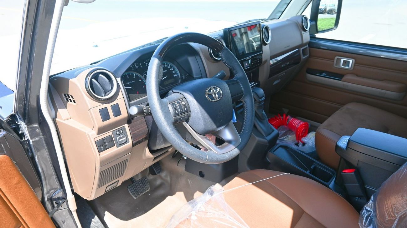 تويوتا لاند كروزر بيك آب Toyota Land Cruiser LC79 2024