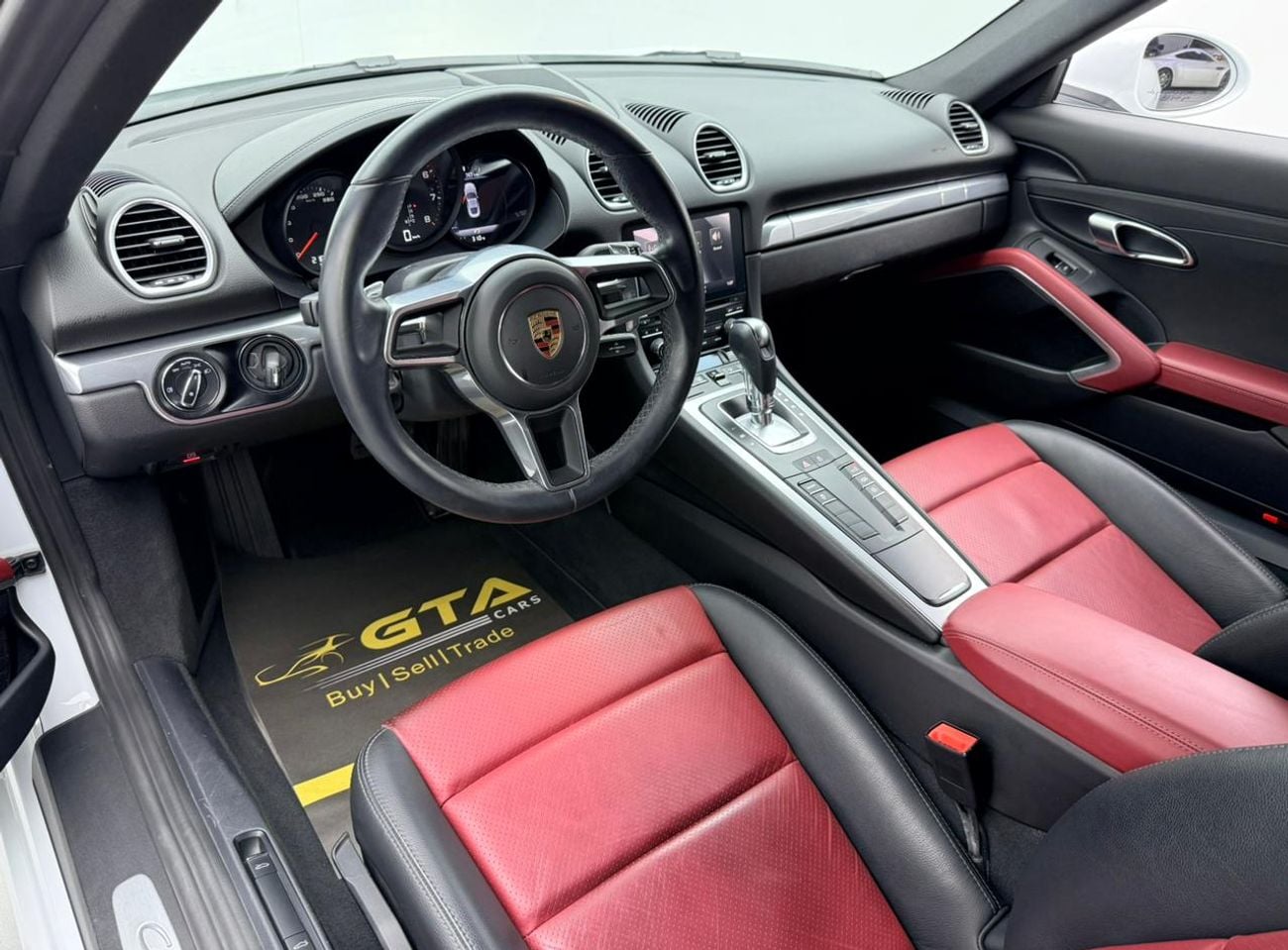 Porsche 718 Cayman 2023 Porsche Cayman, Porsche Warranty+Full Porsche Service History, GCC