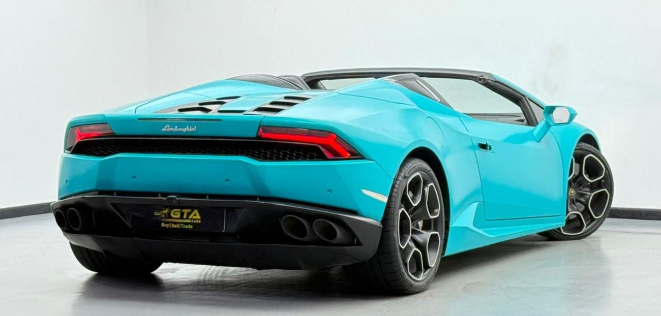 Lamborghini Huracan 2017 Lamborghini Huracan LP610-4 Spyder ,Full Service History ,GCC