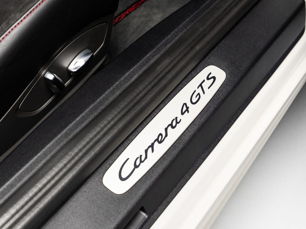 Porsche 911 Carrera 4GTS 3.8L Coupe SUMMER STARTS NOW | EXCLUSIVE DEAL BY BLACKLINE September 2027 Porsche Warra