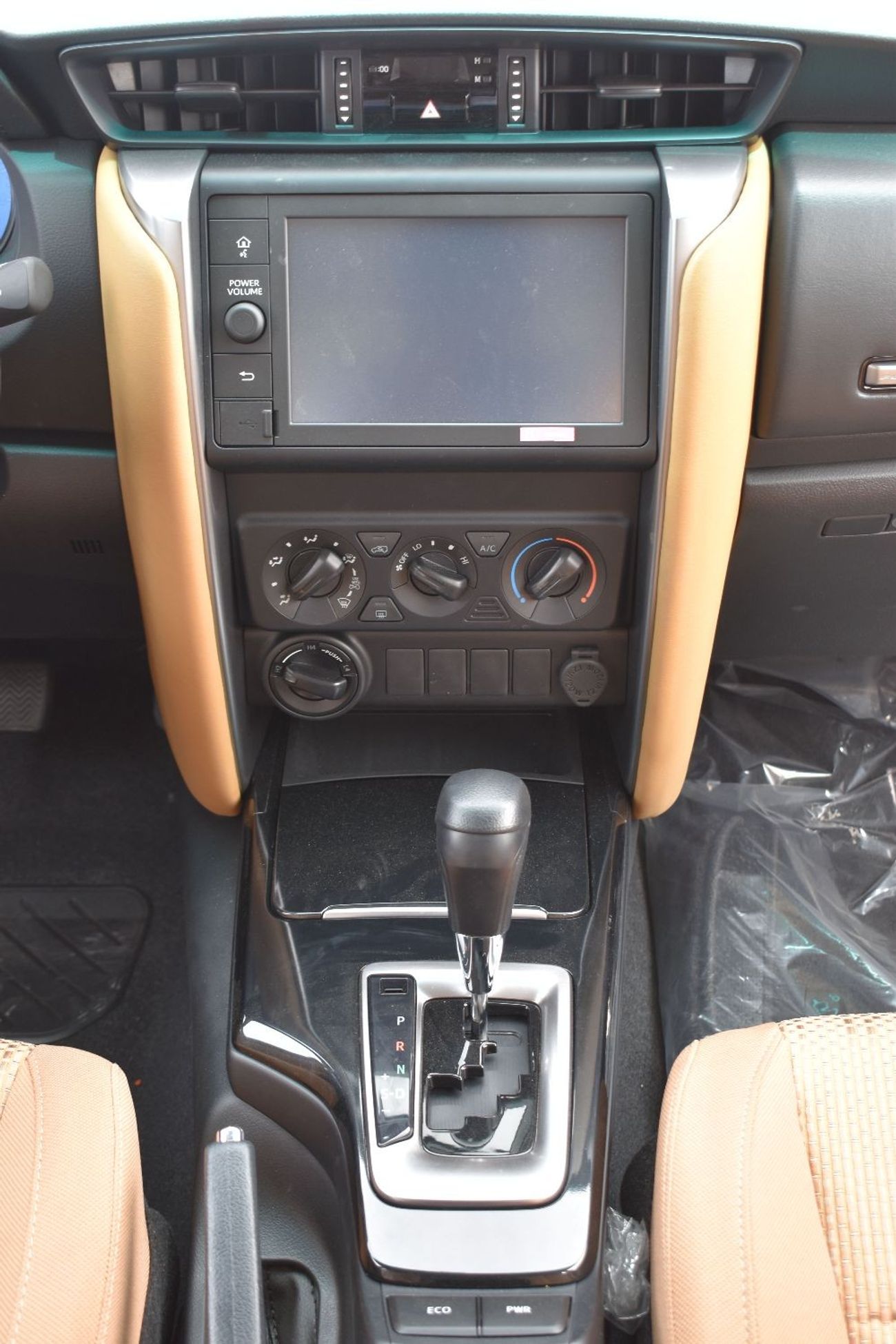 Toyota Fortuner 2023 MODEL: TOYOTA FORTUNER 2.4L