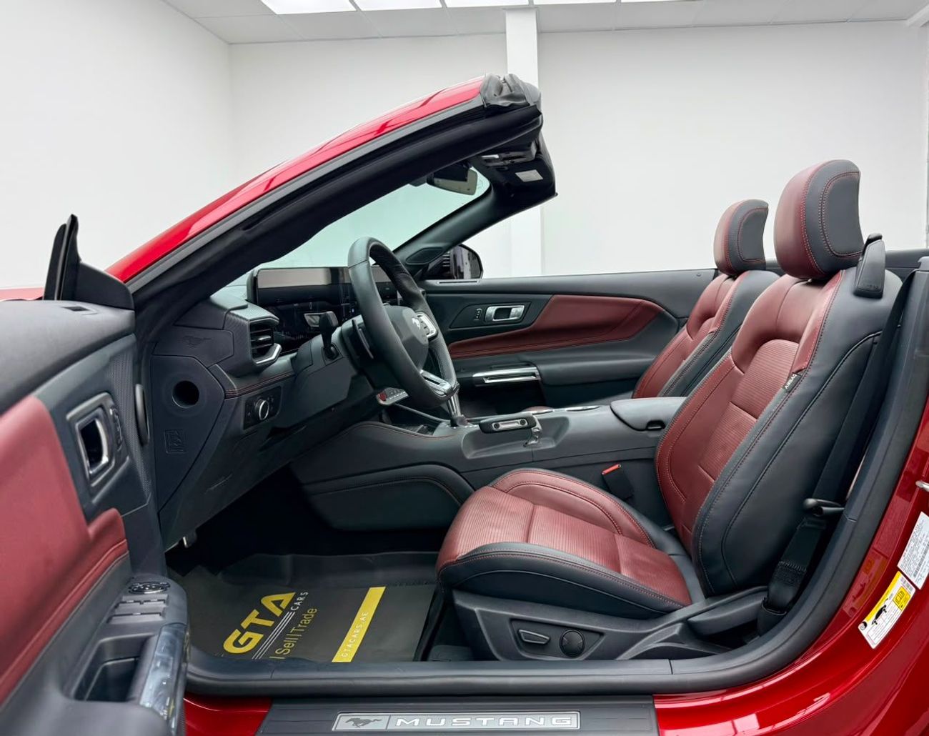 Ford Mustang GT PREMIUM 2024 Ford Mustang GT Premium Convertible, 2029 Ford Warranty + Service Package, Very Low Km, GCC