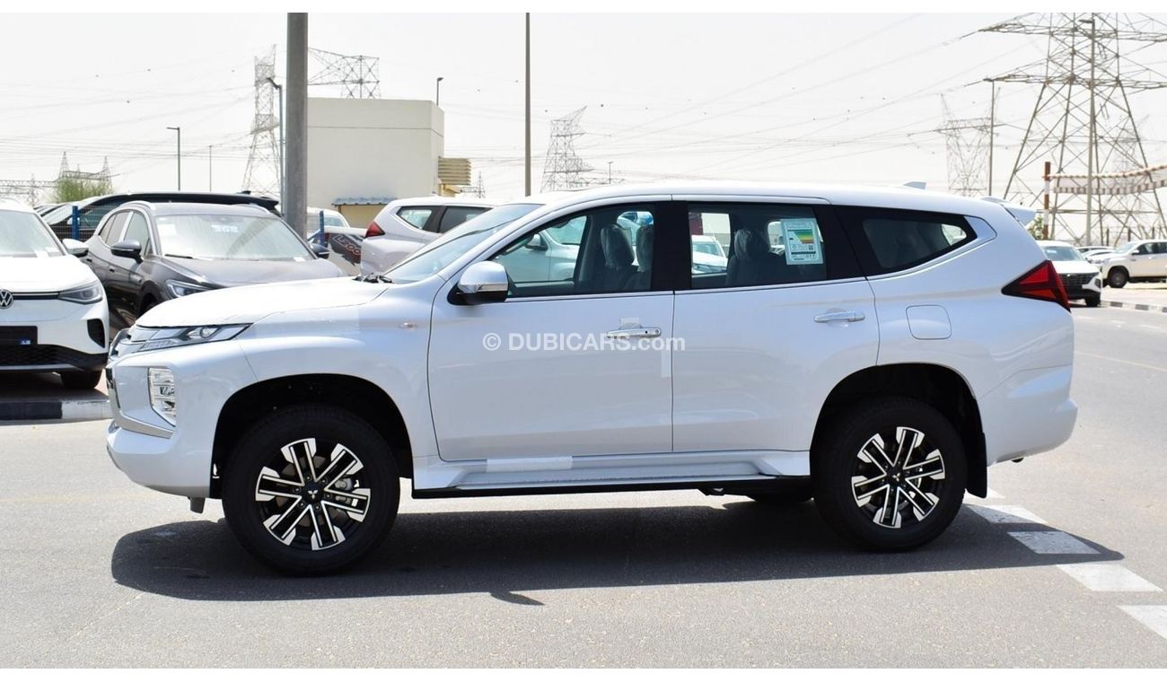 Mitsubishi Montero Montero Sport 2021 3.0L E72 | GCC specs 4x4 (Sunroof) | Exterior Grey, White, Silver, Black, Brown,
