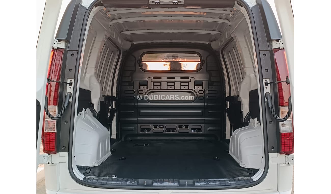 هيونداي ستاريا Cargo Van 3.5L Petrol, M/T / Rear Parking Sensor, Brand New 2023 (CODE # 79080)