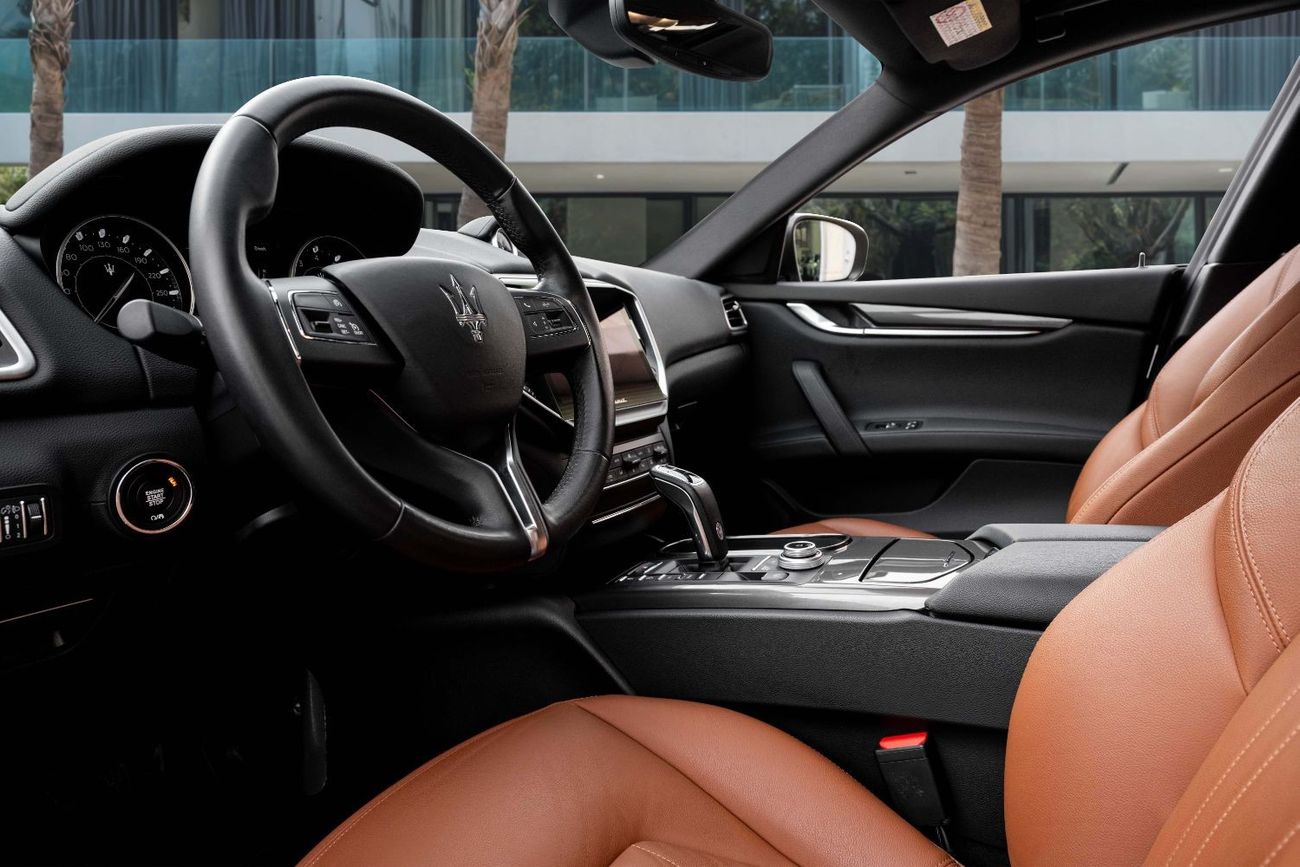 مازيراتي جيبلي GT Hybrid | 3,035 P.M  | 0% Downpayment | Low Mileage