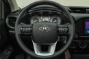 Toyota Hilux 2.4L 4X4 D/C STD(i) M/T DSL