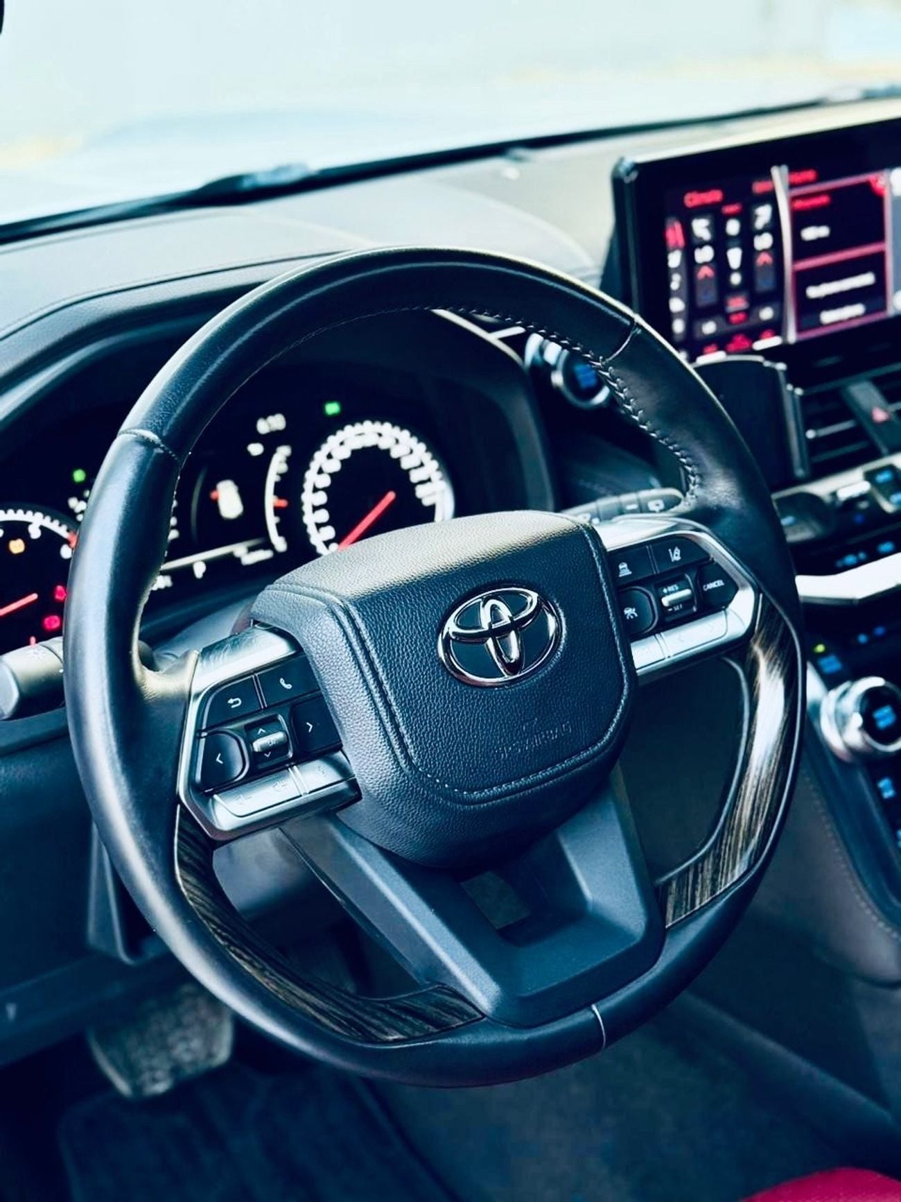Toyota Land Cruiser VXR