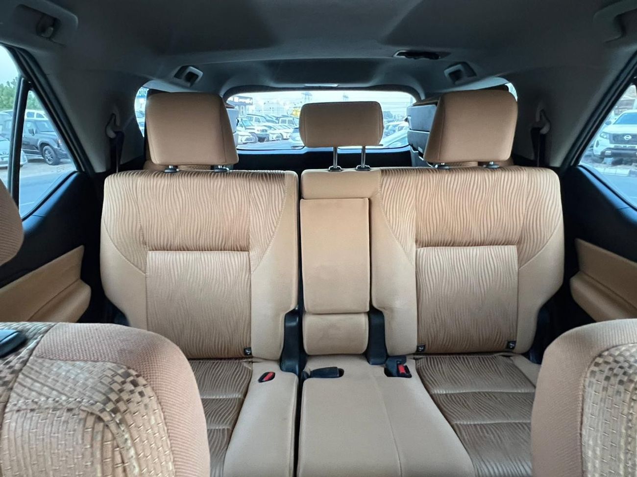 Toyota Fortuner 2020 TOYOTA FORTUNER EXR - 2.7L . v4 - PARKING SENSOR - GASOLINE / PETROL ⛽️ - BLUETOOTH  PLAY - GCC