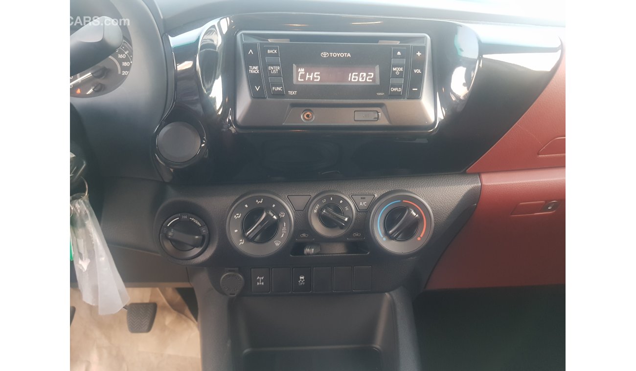 Toyota Hilux PICK UP 2.4L 4x4