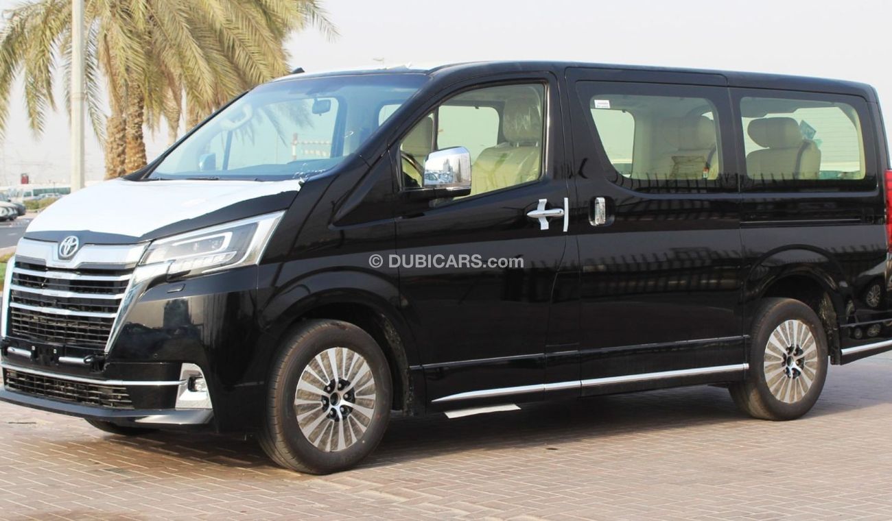 تويوتا جرافينا TOYOTA GRANVIA 2.8L WAGON 6 SEATS AT