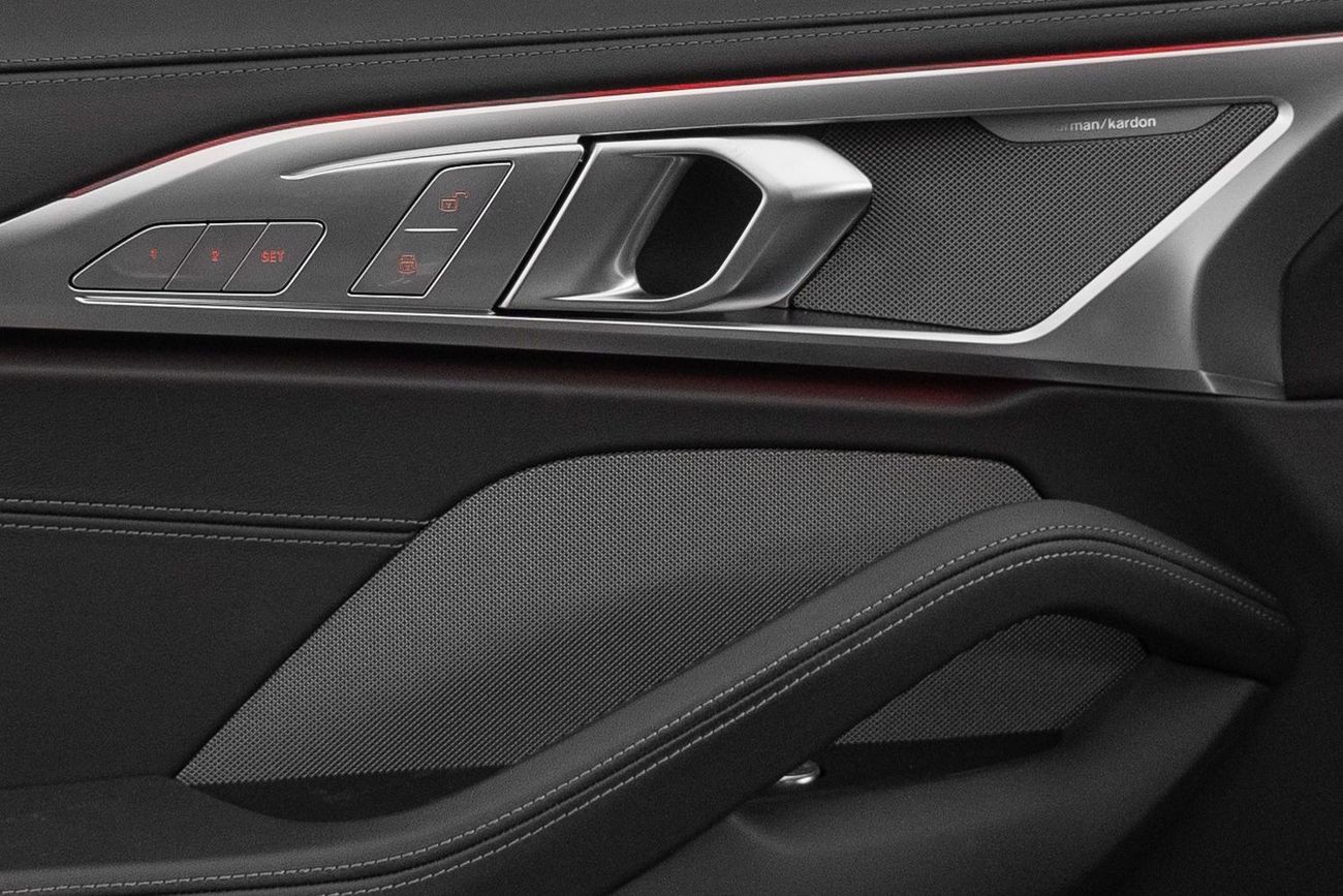 بي أم دبليو M850i 2023 BMW 850i M-Sport / Performance Package / Canadian Spec / Full PPF