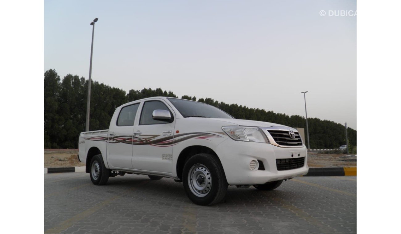 Toyota Hilux 2015 2.7 4X2 ref#676