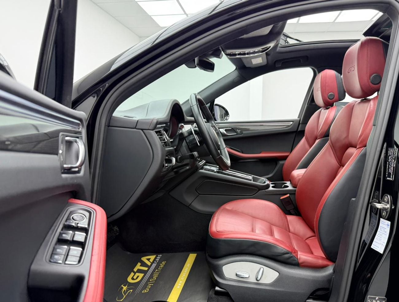 بورش ماكان GTS