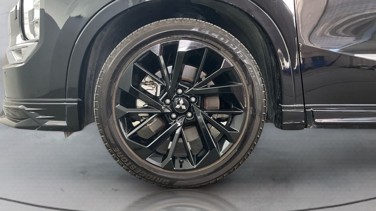 ميتسوبيشي آوتلاندر Premium - Launch Edition | شامل الضمان | 0 ﺪﻔﻋﺓ ﺃﻮﻟﻯ