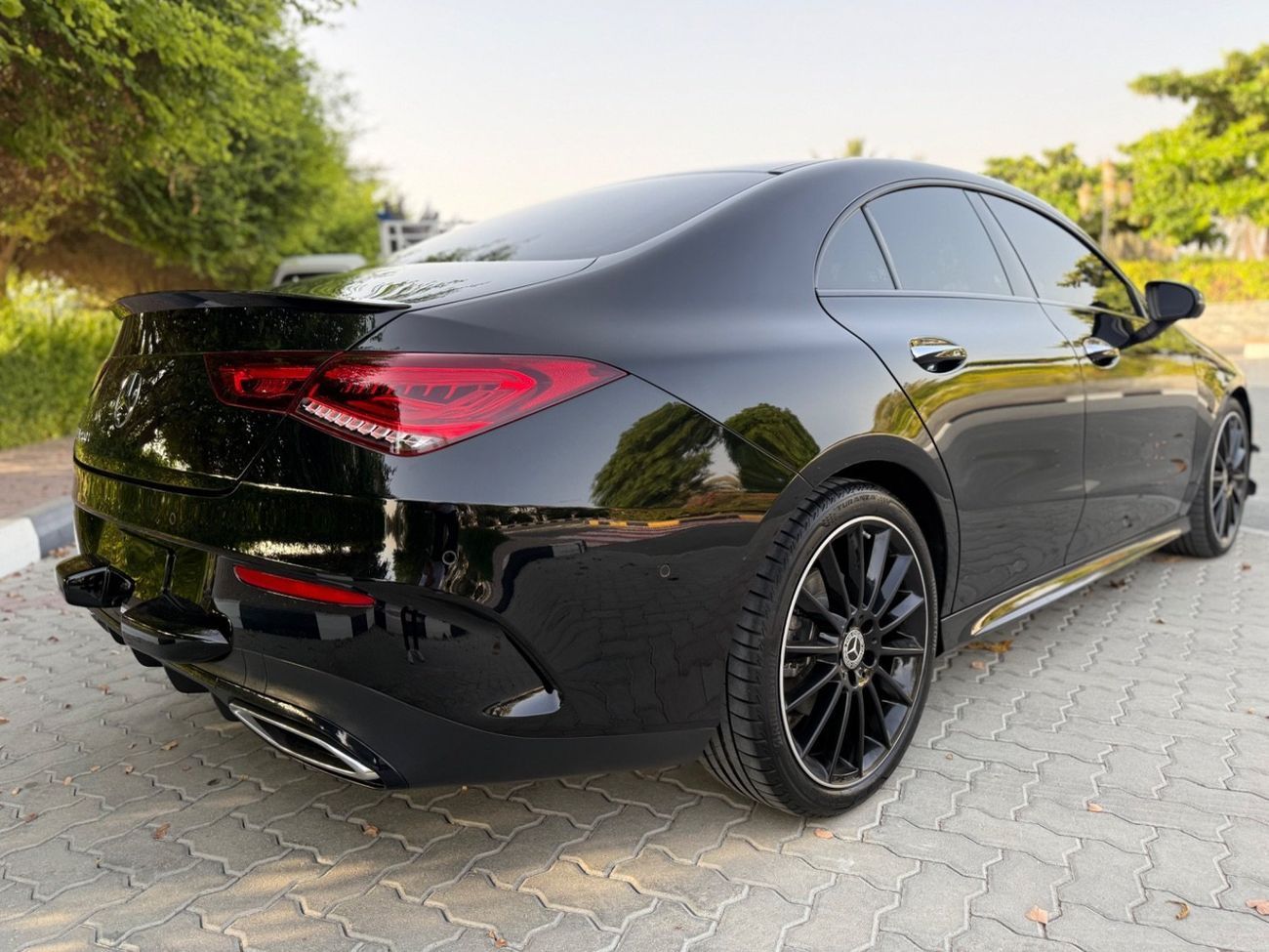 Mercedes-Benz CLA 250 Premium + 2.0L