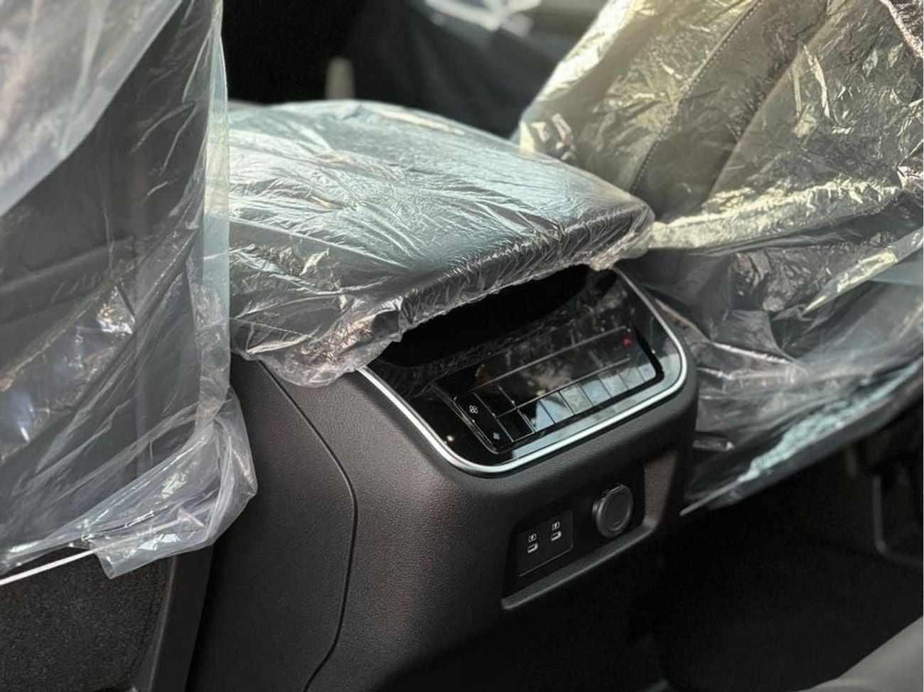 Nissan Patrol NISAN PATROL TITANIUM 2025