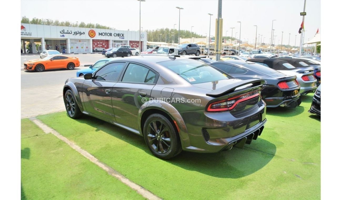 Dodge Charger SXT Plus CHARGER