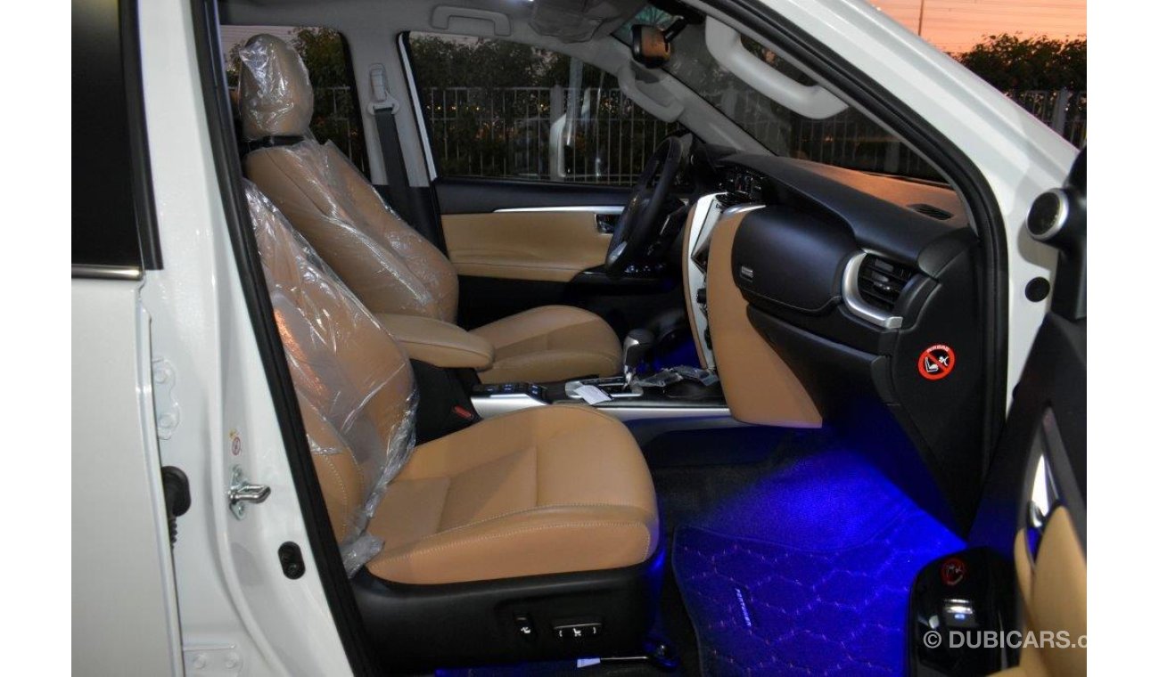 تويوتا فورتونر VXR Platinum V6 4.0L Petrol AT With Lexus Kit