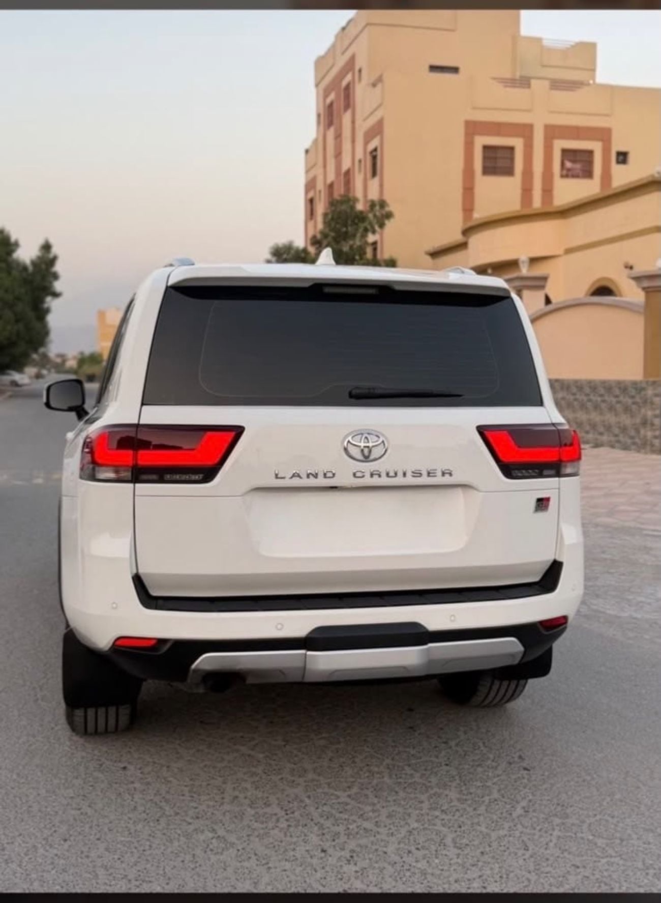 Toyota Land Cruiser GR SPORT