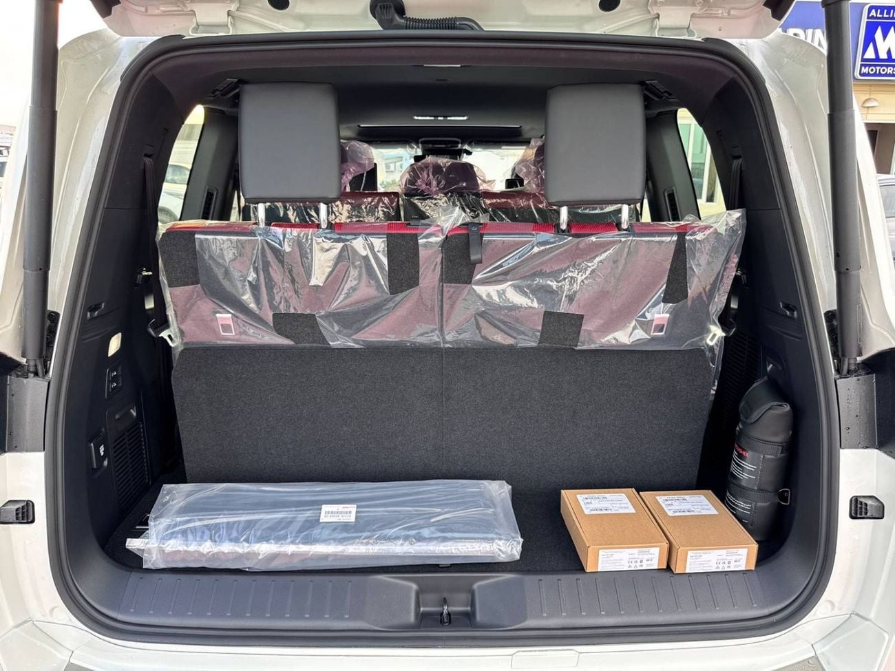 تويوتا لاند كروزر 2026 TOYOTA LAND CRUISER 300 VXR 3.3L DISEL FULL BRAND NEW 0KM