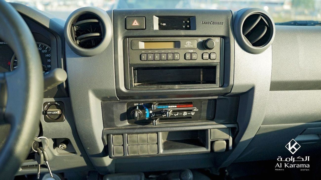 Toyota Land Cruiser Pick Up 4.2L Diesel | 4x4 Manual  Diff Lock | 6 Seats | Fog Lights | Snorkel | LC79