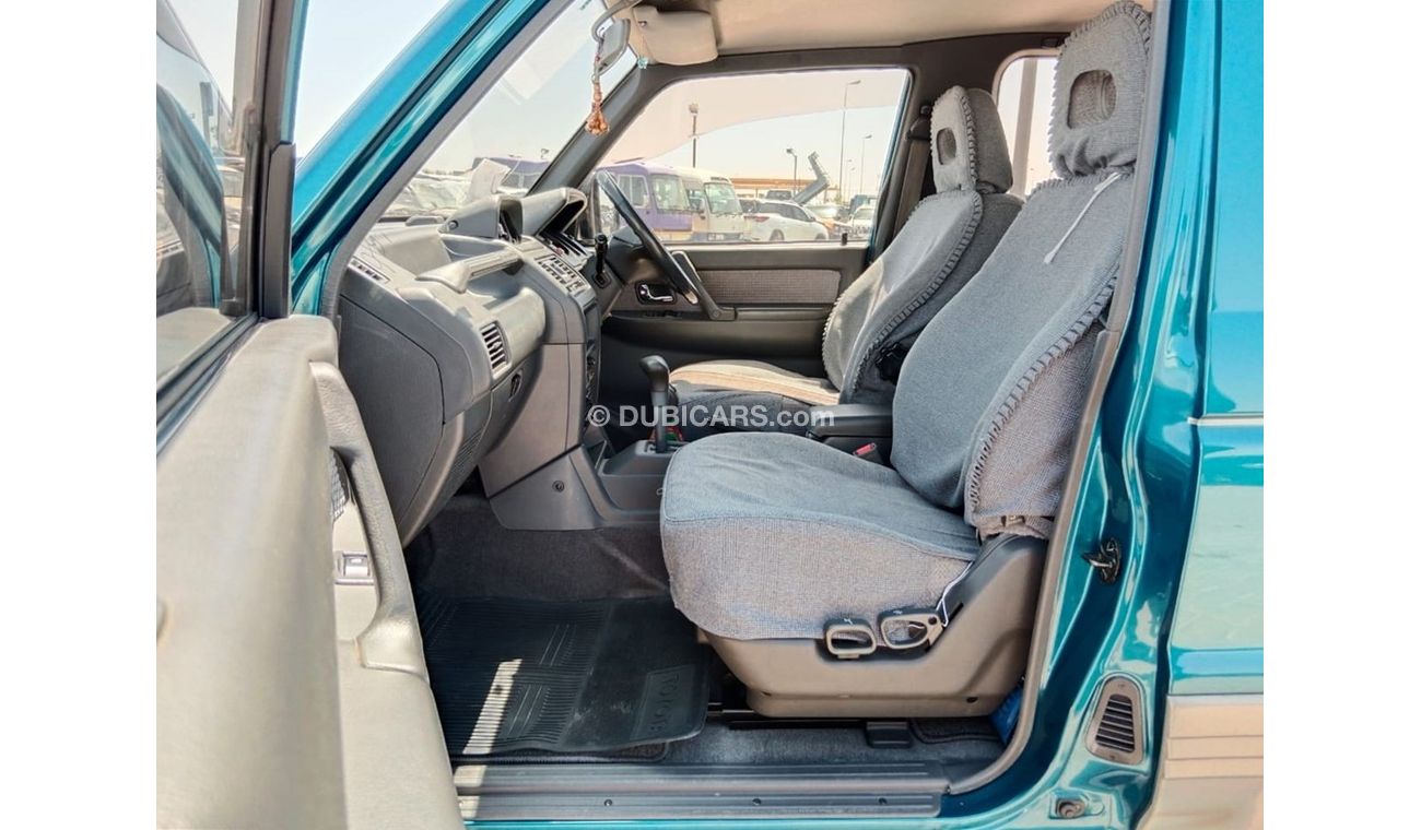 Mitsubishi Pajero MITSUBISHI PAJERO RIGHT HAND DRIVE (PM1351)