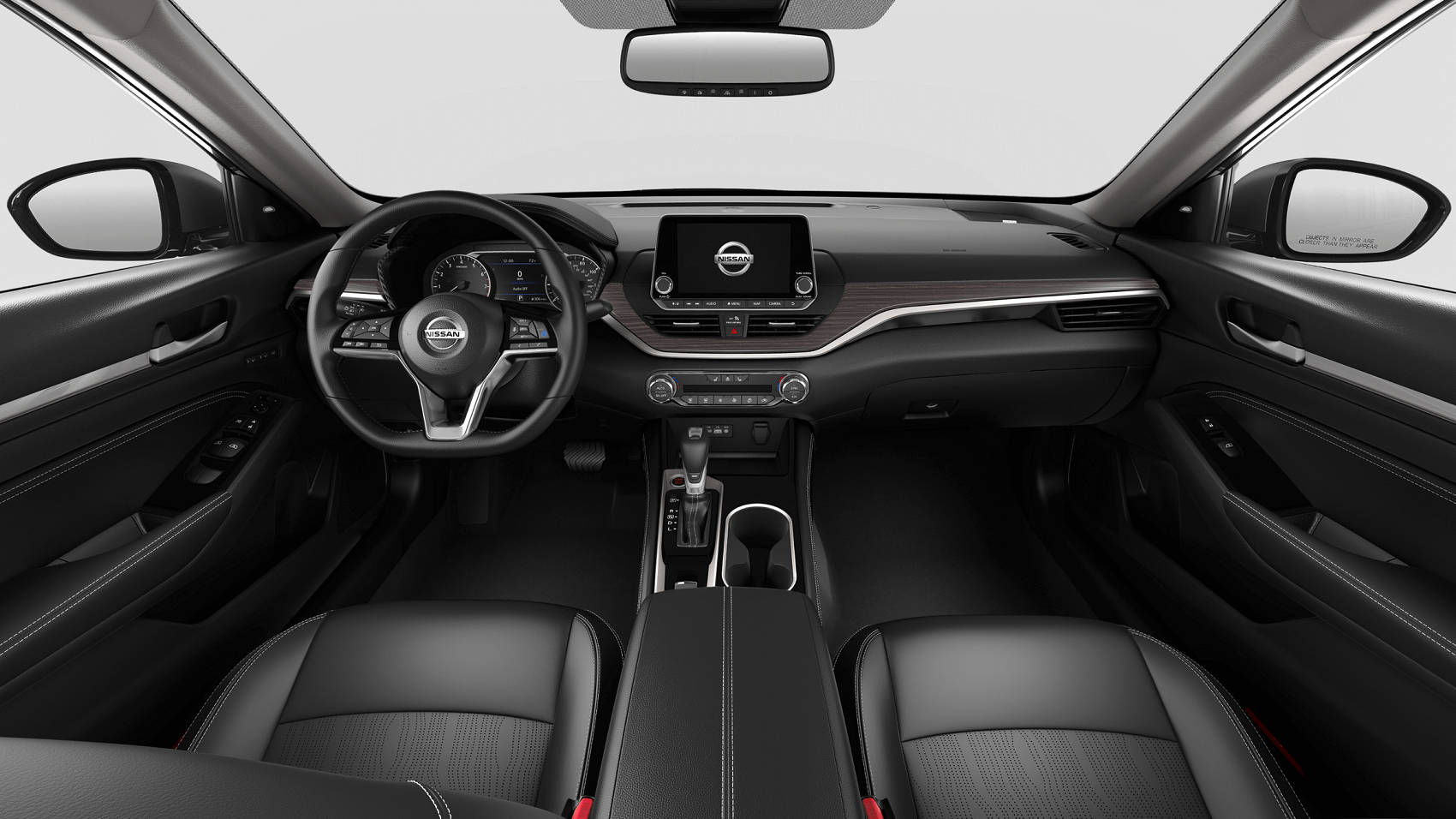 Nissan Altima interior - Cockpit