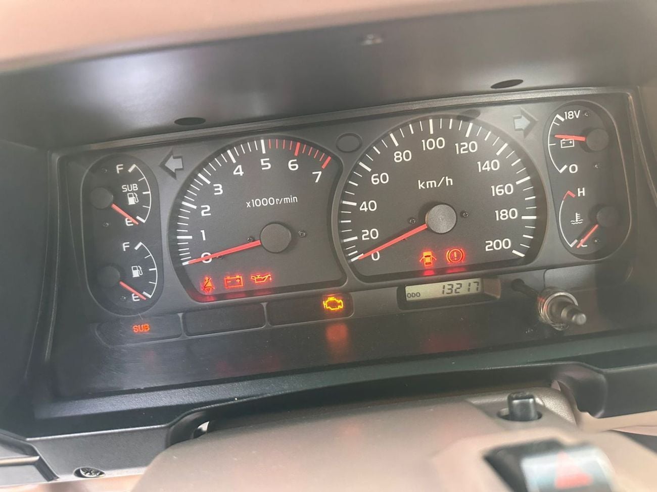 Toyota Land Cruiser Toyota Landcruiser petrol  4x4 II manual transmission II 2009