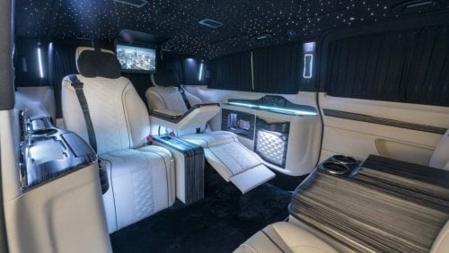 مرسيدس مايباخ V كلاس مايباخ 2.0 V300d AMG Line G-Tronic+ (s/s) 5dr 8 Seat XLWB 2.0 | This car is in London and can be shipped to