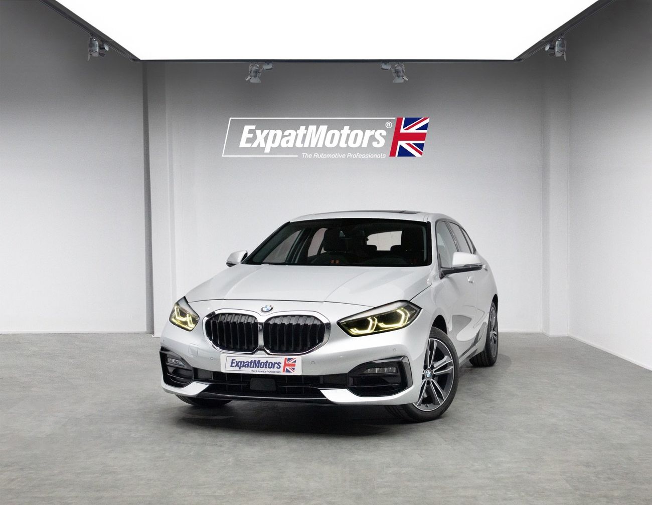 بي أم دبليو 120i Sport 2.0L