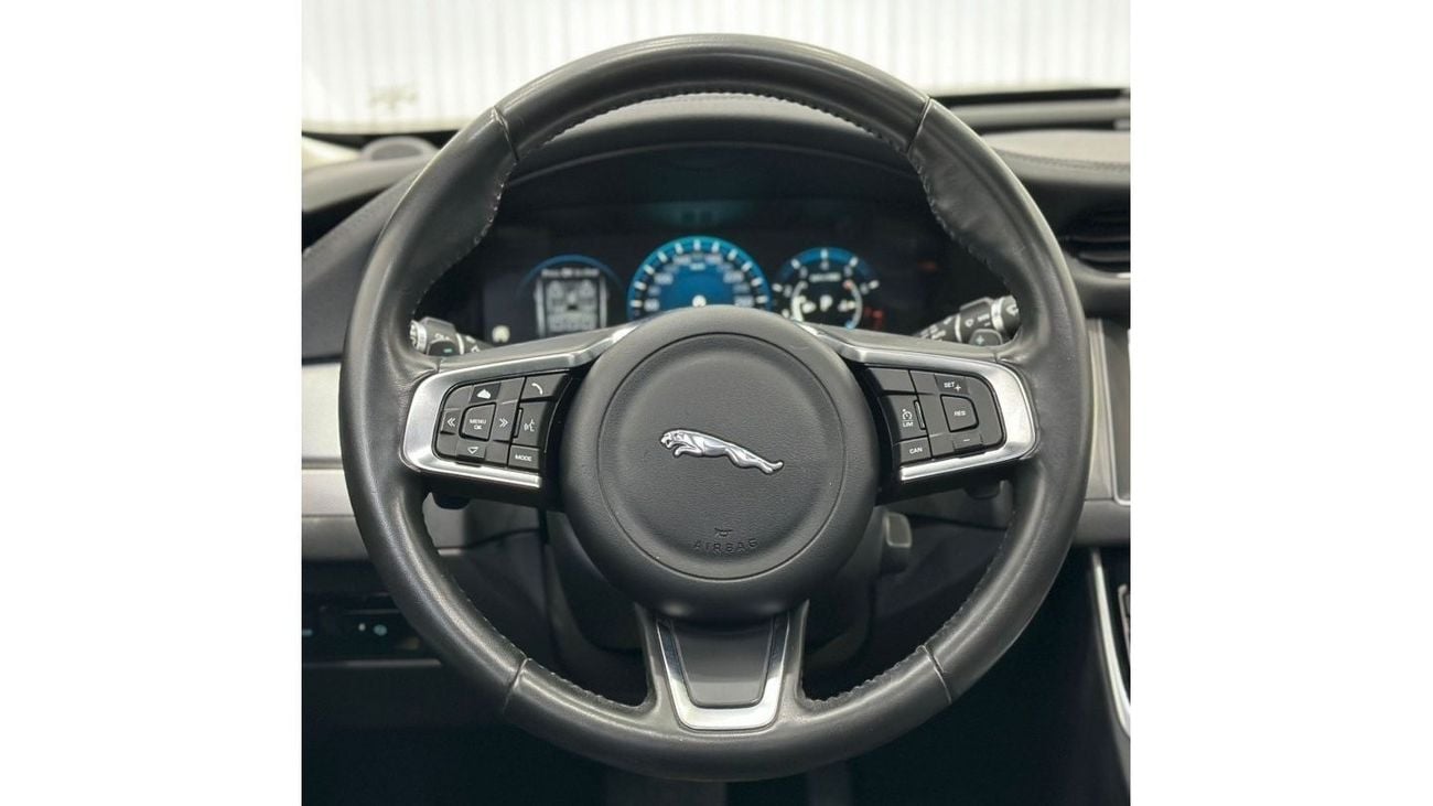 Jaguar XF Pure 2018 Jaguar XF 25t, Sep 2024 AAA Warranty, Service History, Excellent Condition, GCC