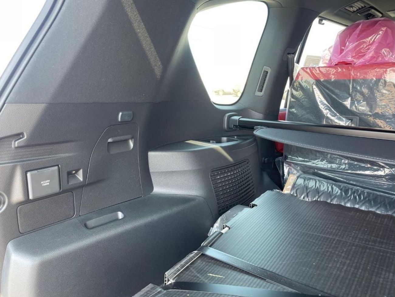 لكزس LX 700h 2025 Lexus LX700h F-Sport 3.5L AT Hybrid (White)