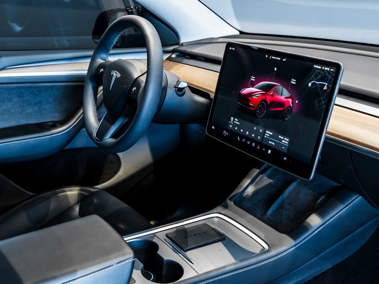 Tesla Model Y 2024 Tesla Model Y Performance, 2027 Tesla Warranty, 2031 Battery Warranty, Low KMs, GCC