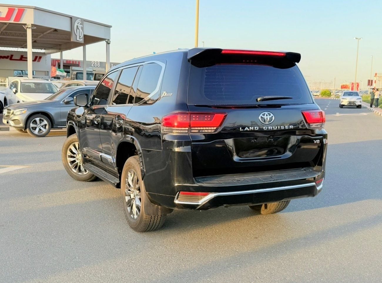 تويوتا لاند كروزر GXR 4.6L