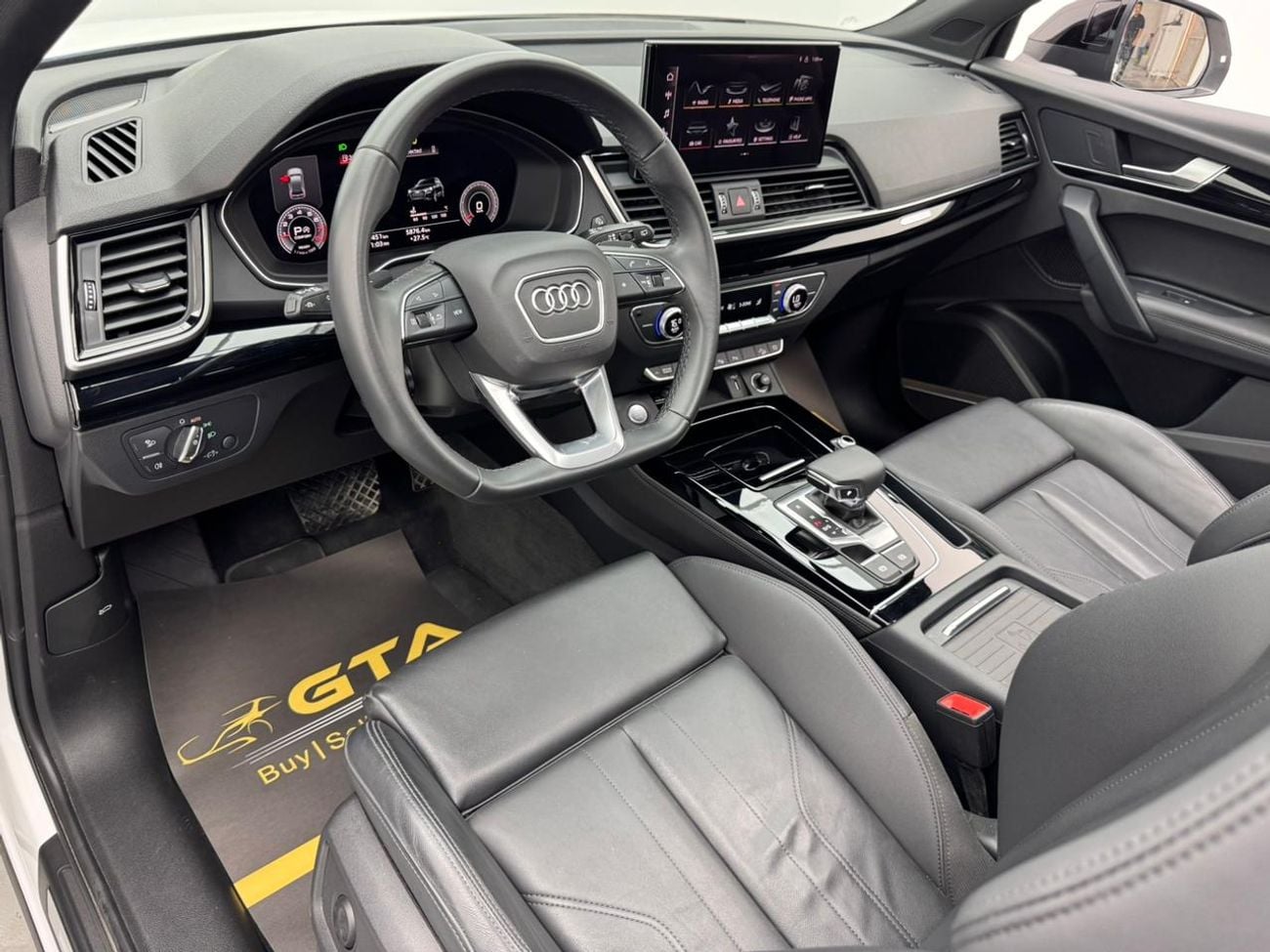 Audi Q5 45 TFSI S-LINE 2024 Audi Q5 Sportback S-Line 45 TFSI Quattro, 2029 Audi Warranty and Service Pack, G