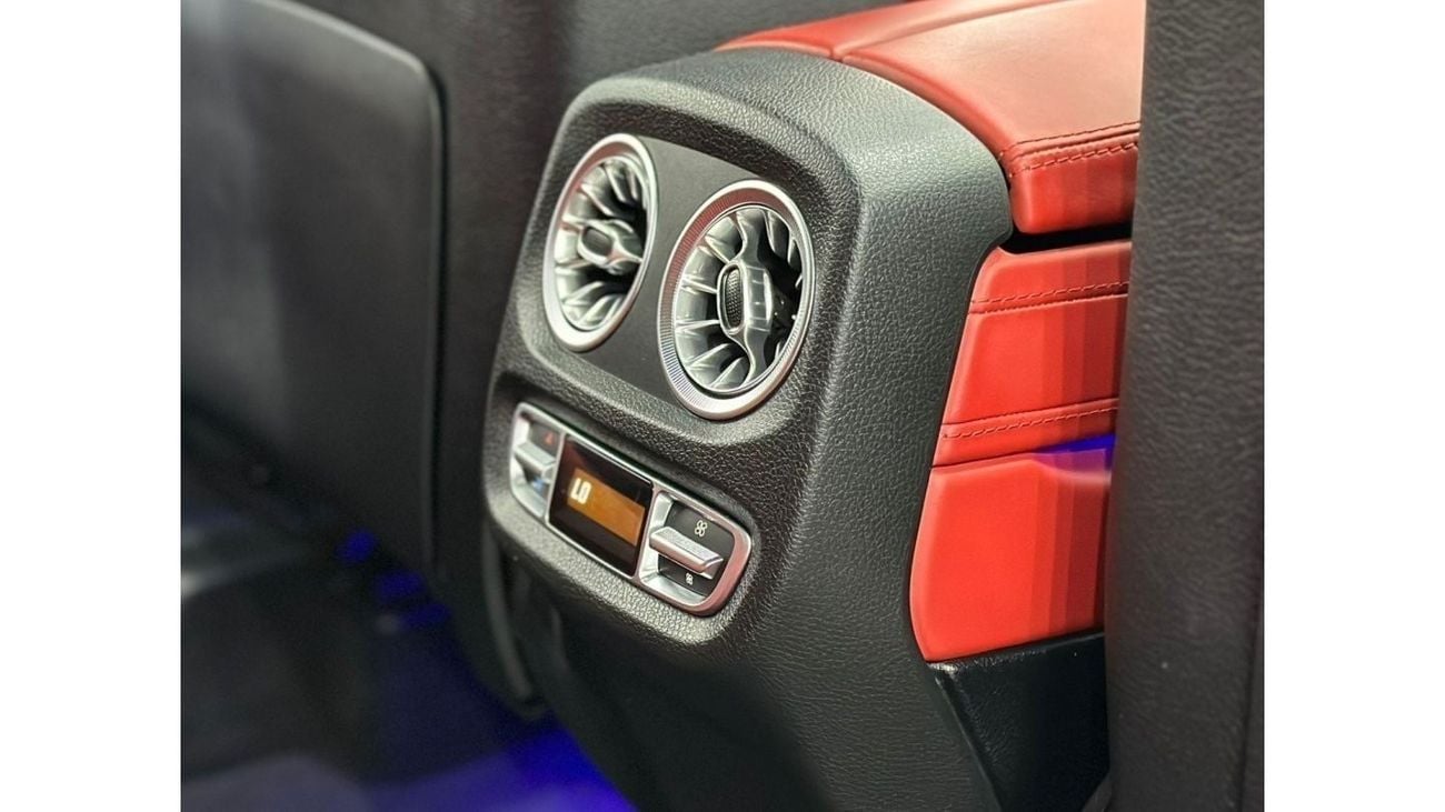 Mercedes-Benz G 63 AMG Std 2019 Mercedes Benz G63 AMG, Warranty, Full Service History, Full Options, Unique Color, GCC