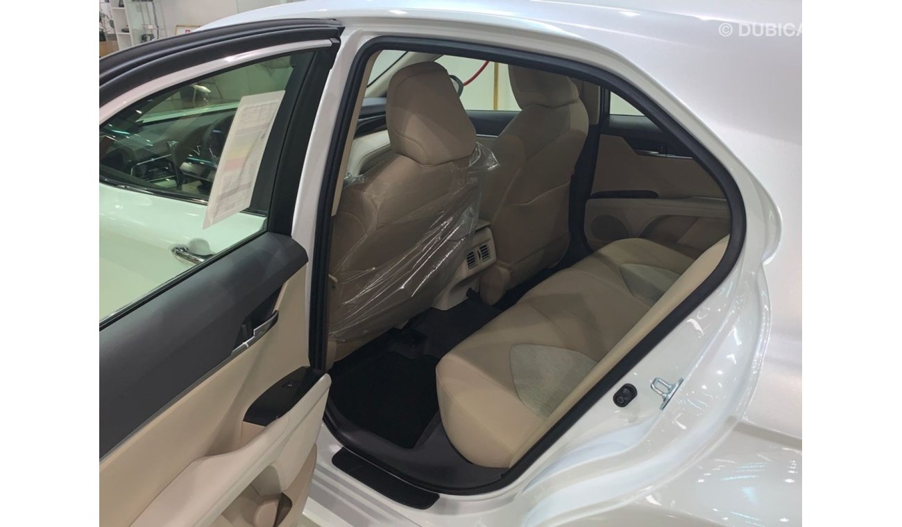 Toyota Camry V4 Full Option MY2020 ( Warranty 7 Years / Unlimited K.M )