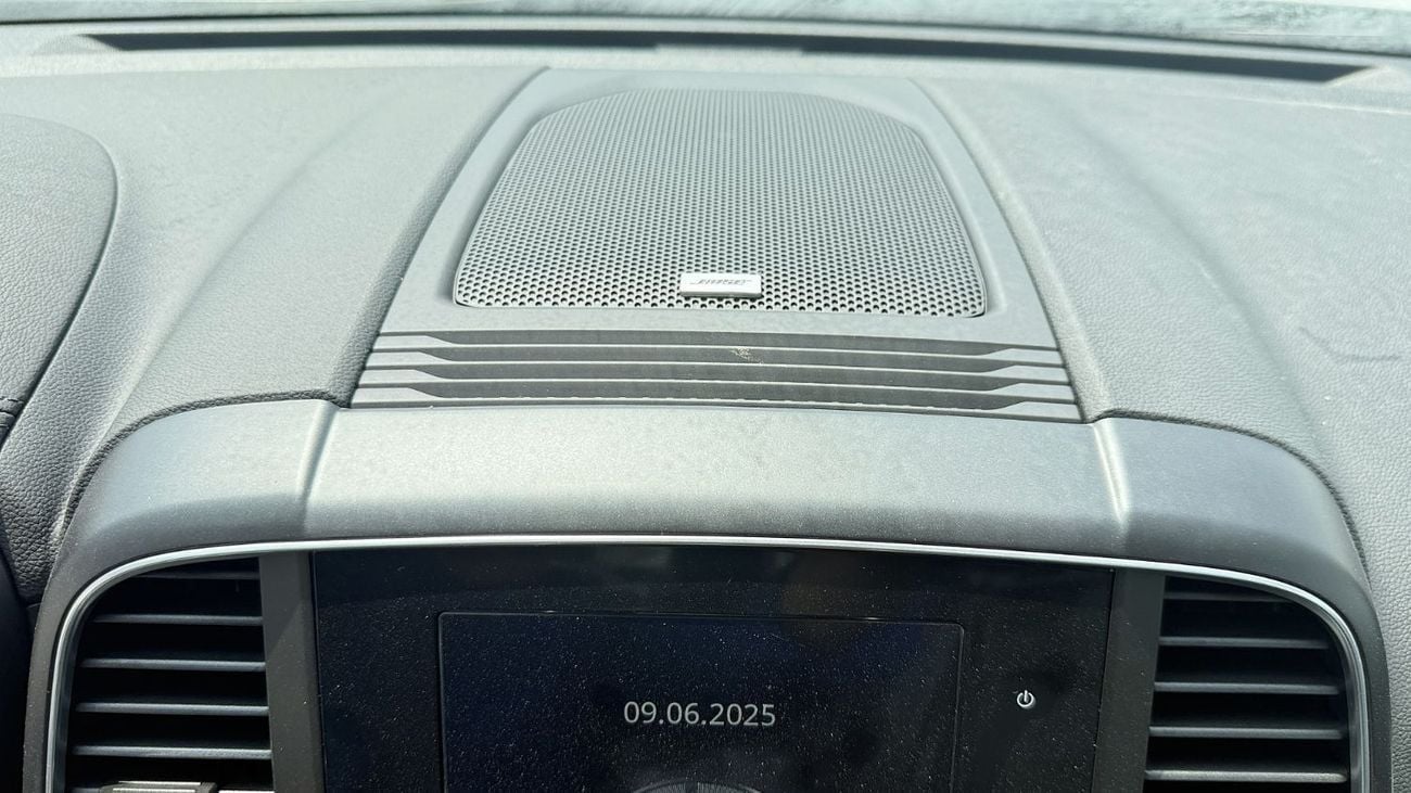 رينو كوليوس 2.5L Petrol 4WD 2025YM