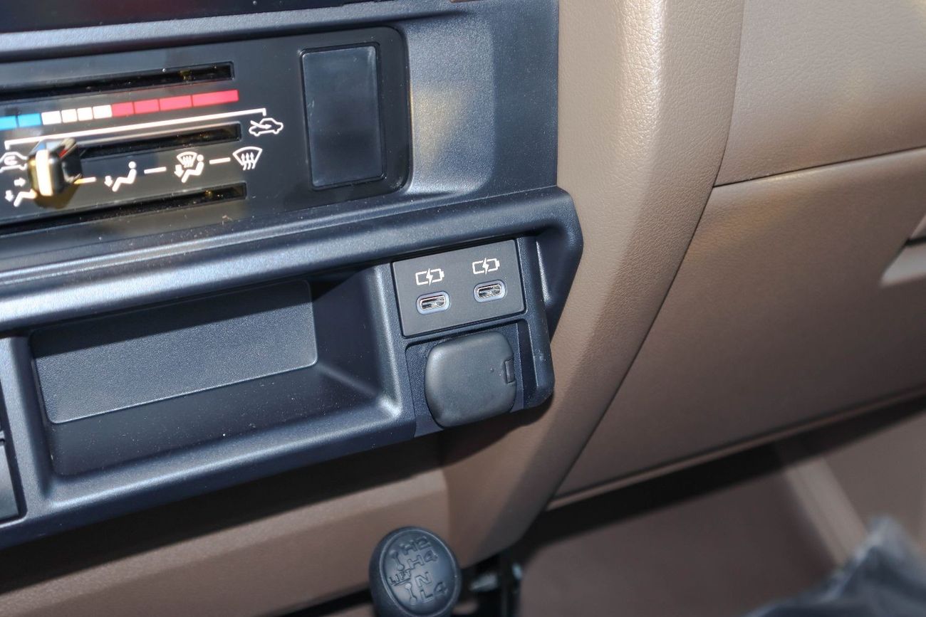 Toyota Land Cruiser Pick Up toyota land cruiser Single cab 4.0L 2024 manual