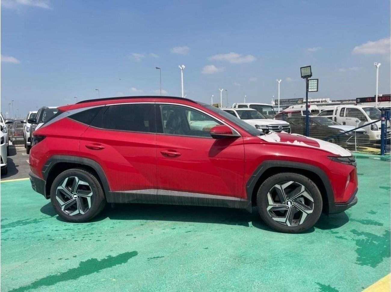 Hyundai Tucson Premium 2023 Hyundai Tucson 1.6L Full Option Leather seat , Big screen , 4 cameras Auto Trunk 4cyl P