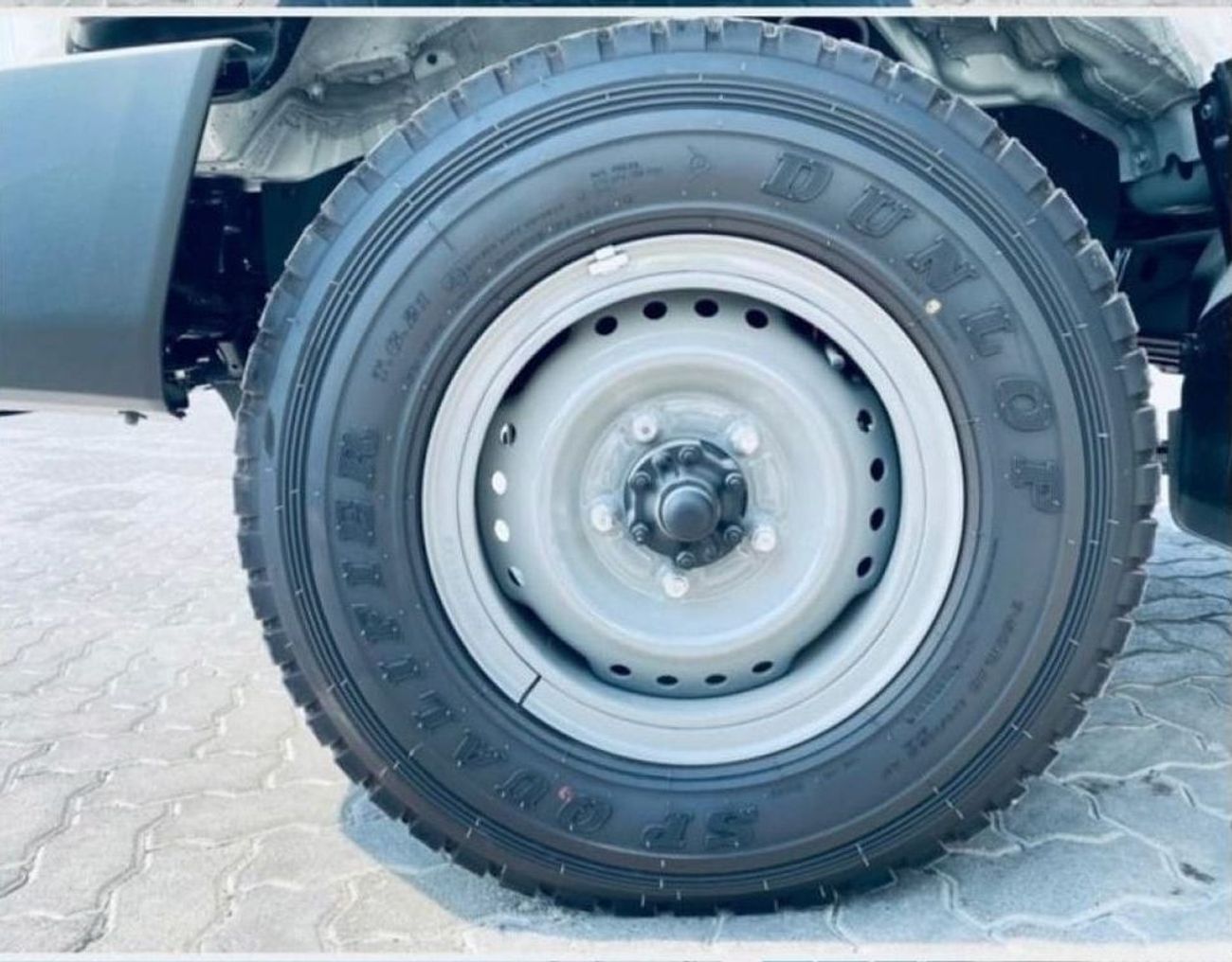 Toyota Land Cruiser 70 76 4.2L DIESEL 6 CYLINDER MANUAL TRANSMISSION ( ONLY FOR AFRICA)