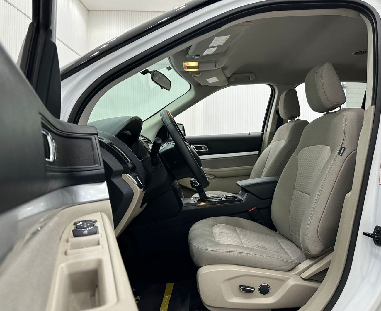 Ford Explorer 2018 Ford Explorer 7 Seater, Warranty, Full Service History, Excellent Condition, GCC