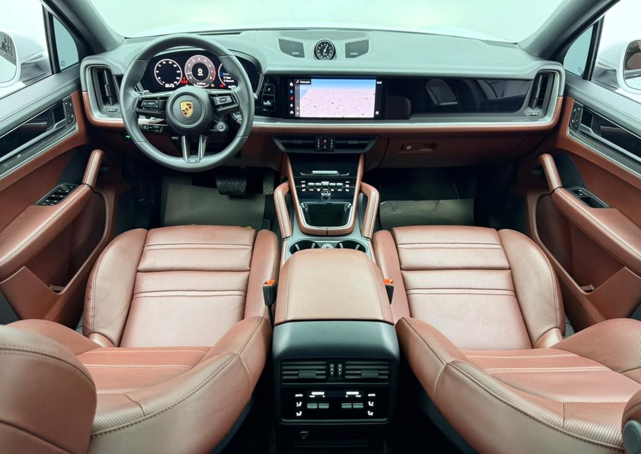 بورش كايان 2024 Porsche Cayenne Coupe, 2026 Porsche Warranty, Full Porsche Service History, Low Km, GCC