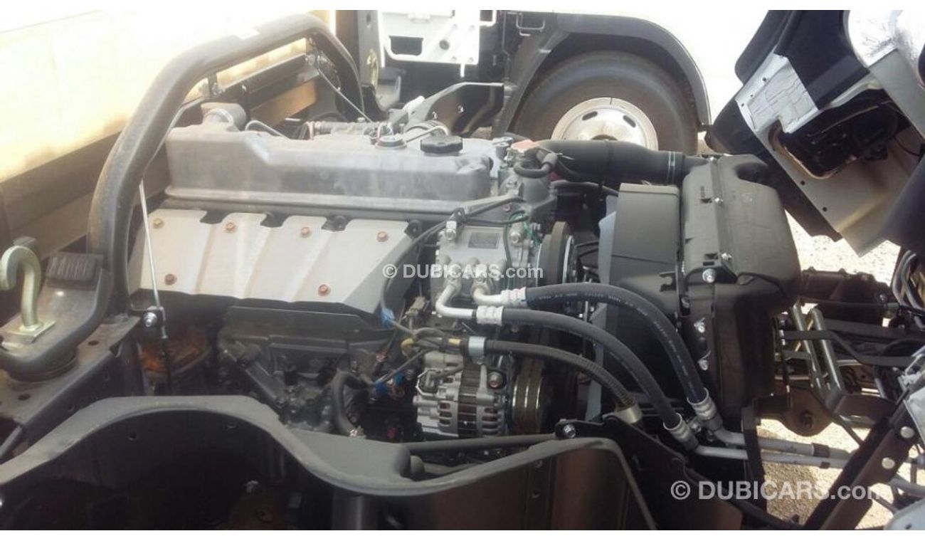 ميتسوبيشي فوسو كانتير 4 طن