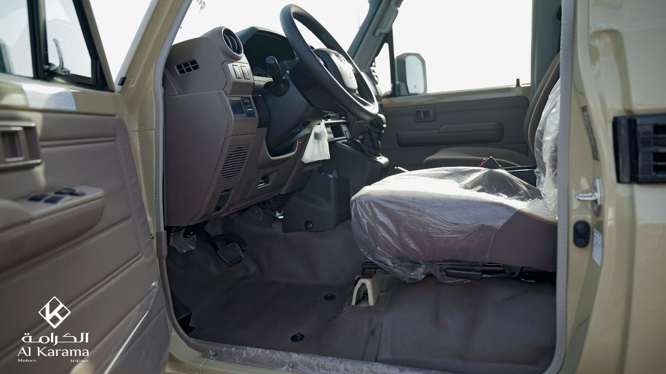 تويوتا لاند كروزر بيك آب LC79 - 4.0L Automatic Drive | Single Cabin Pick up with 4x4 drive and Diff Lock - GCC - Petrol