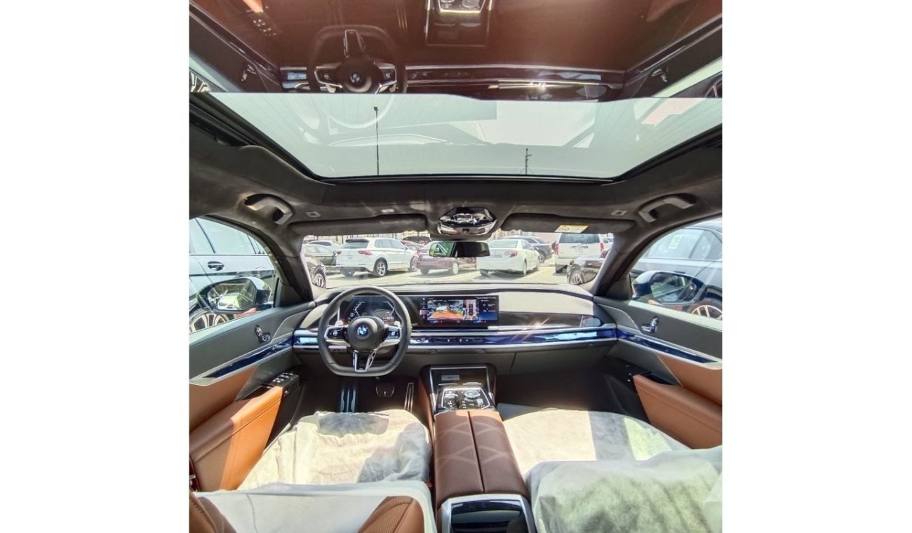 بي أم دبليو 740Li i M Sport 5 Years Warranty & Service 2023 GCC