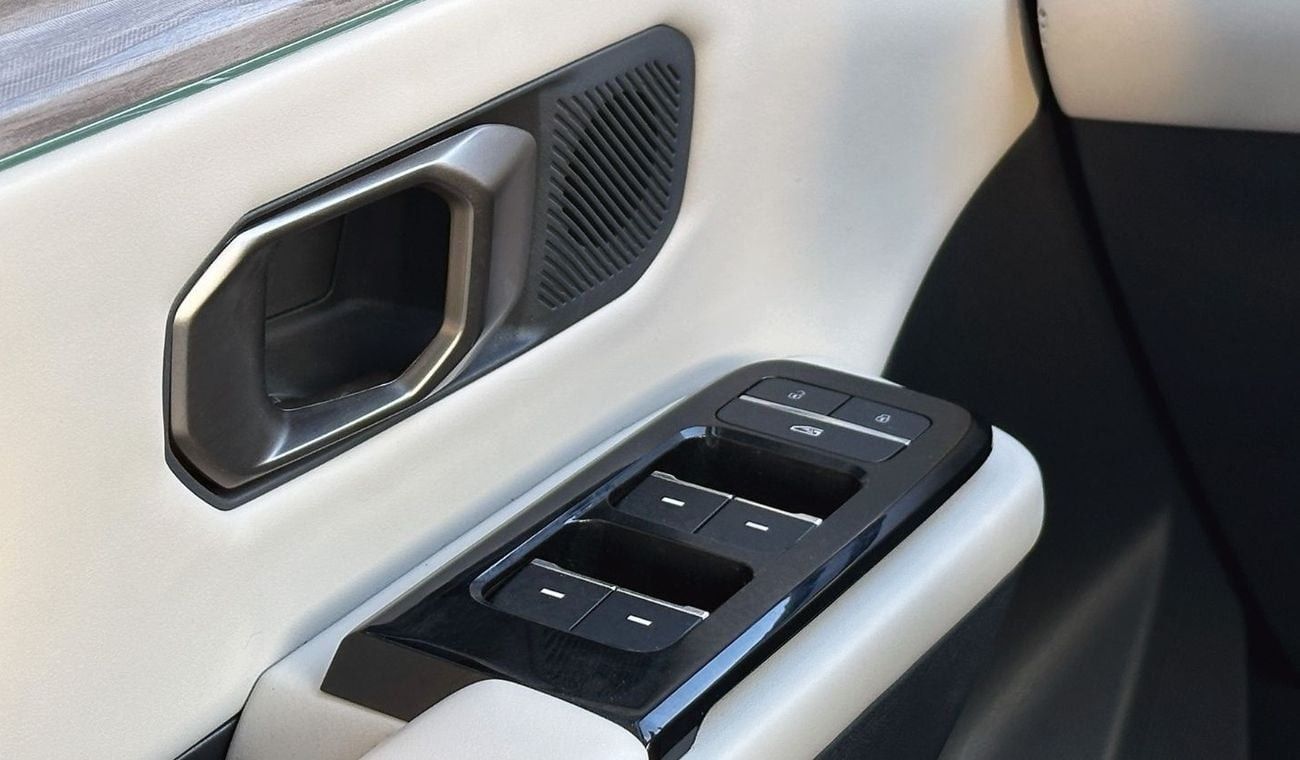 Jetour Dashing Flagship 2024 GCC 1.6L 4 Cylinders Low Mileage Warranty 3 Years