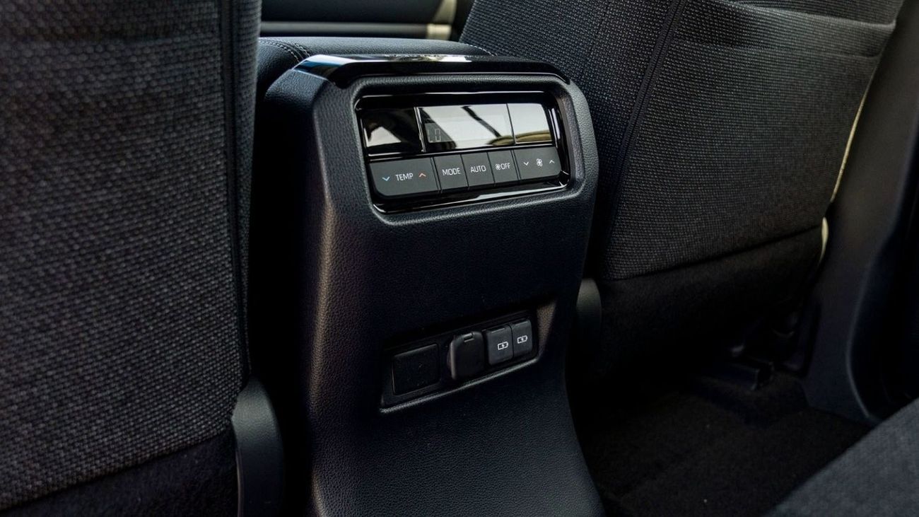 Toyota Prado TOYOTA PRADO 250 TX 2.8D AT MY2024 – BLACK