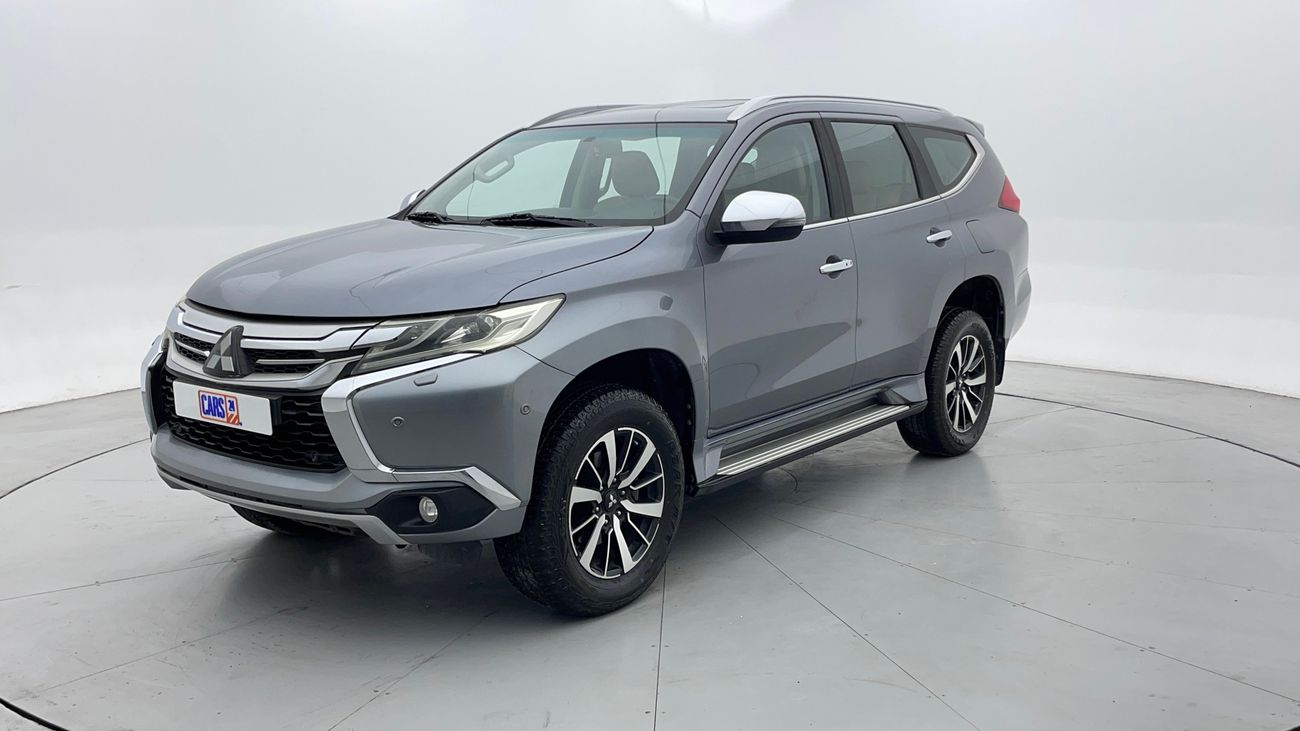 ميتسوبيشي مونتيرو GLS PREMIUM 3 | بدون دفعة مقدمة | اختبار قيادة مجاني للمنزل